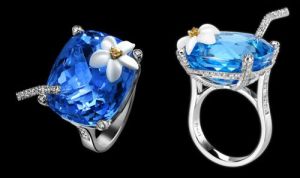 Collection Piaget Limelight Blue Hawaiian Cocktail Ring